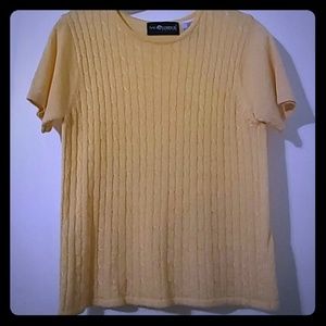 Sag Harbor yellow crew neck short sleeve sweater
